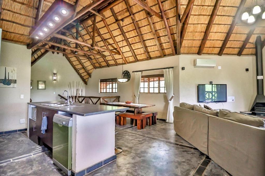 Luxury Kruger Escape Villa Marloth Park Ngoại thất bức ảnh