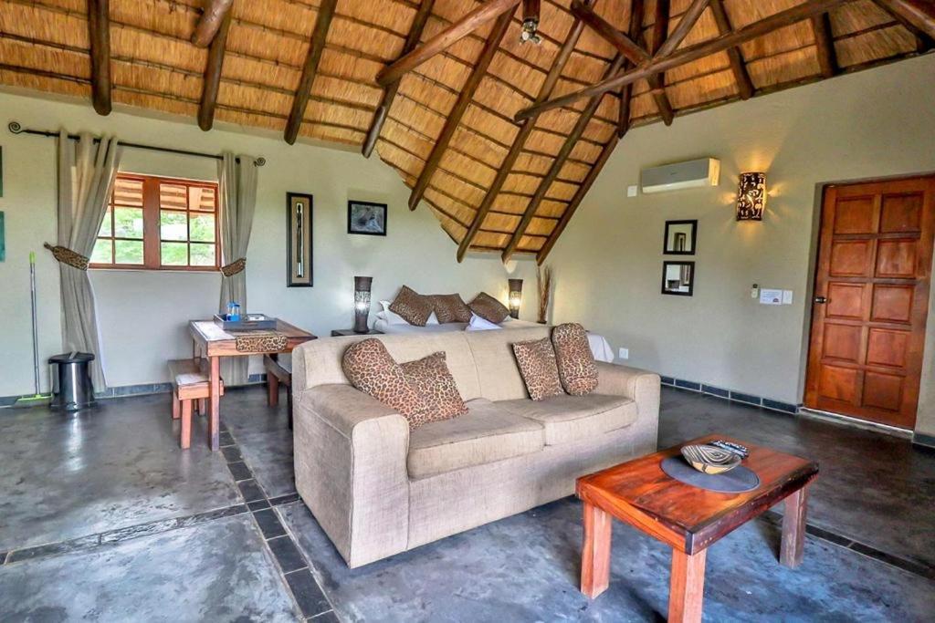 Luxury Kruger Escape Villa Marloth Park Ngoại thất bức ảnh